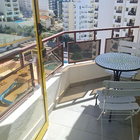 S. Soares Clube Praia Da Rocha 波尔蒂芒