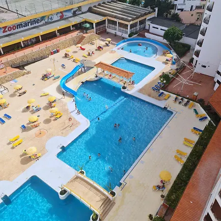 S. Soares Clube Praia Da Rocha 公寓